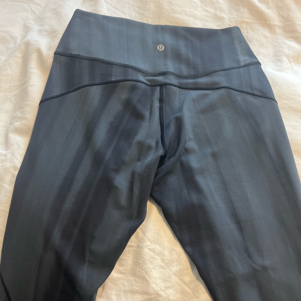 Lululemon align 25" blue tie dye print